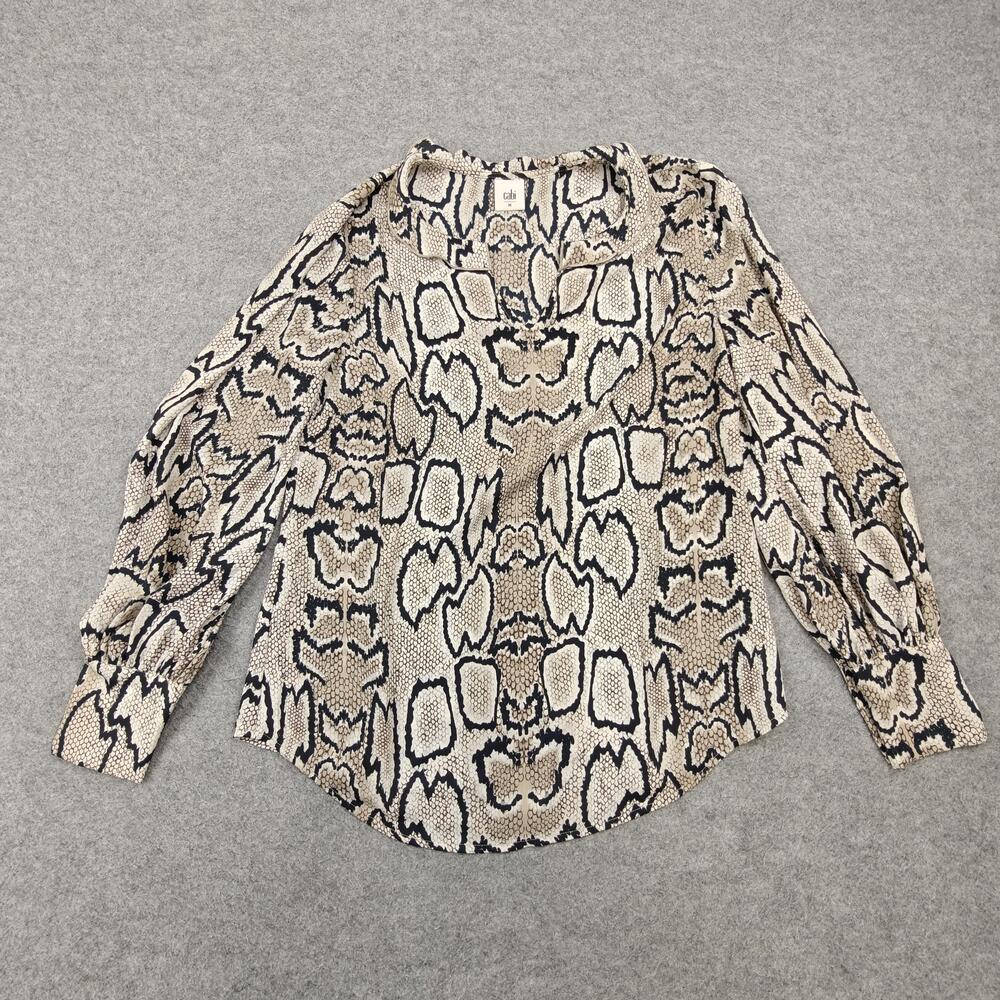CAbi Blouse Womens Medium Beige Animal Print Tunic V-Neck Long Sleeve Polyester